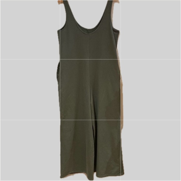 NWOT Savage X Fenty Womens Xssential Relaxed Jumpsuit Size L Olive Green R$90 - Picture 3 of 6